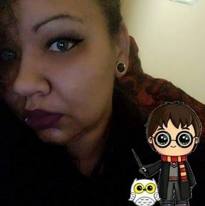 Meet your Posher, Vicki